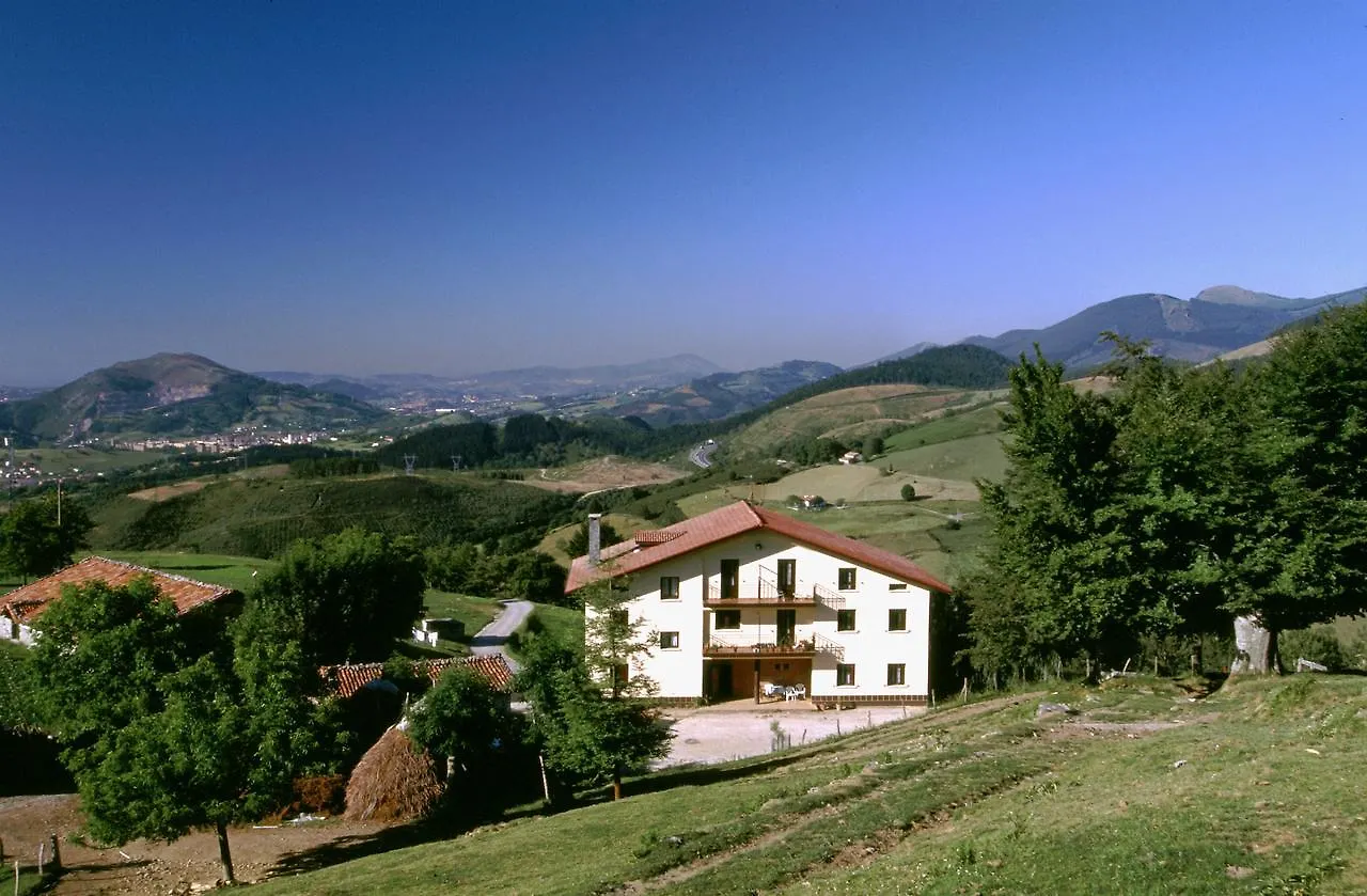 Casa Rural Alustiza Guest House Villabona Country house